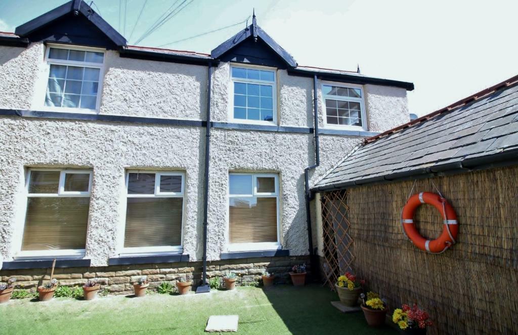 The Coach House Apartment Lytham St Annes Bagian luar foto