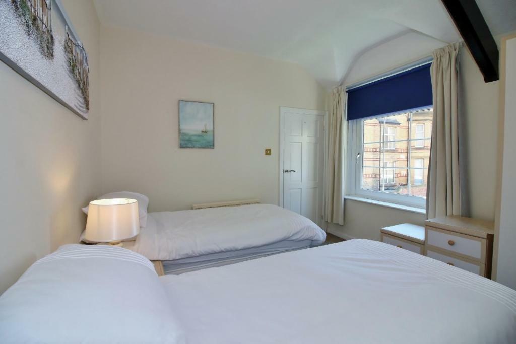 The Coach House Apartment Lytham St Annes Bagian luar foto